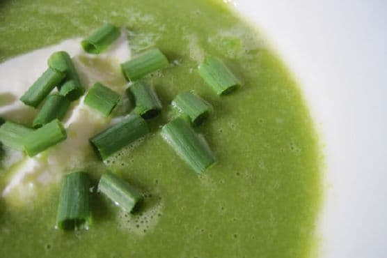 Asparagus and Pea Soup: Real Convenience Food recipe